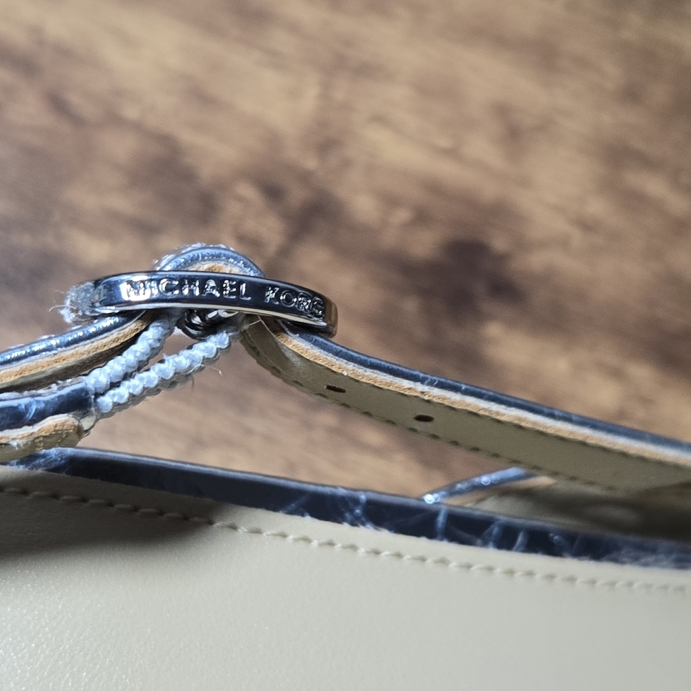 Michael Kors Shiny Silver Slingback Flats - Picture 5 of 9